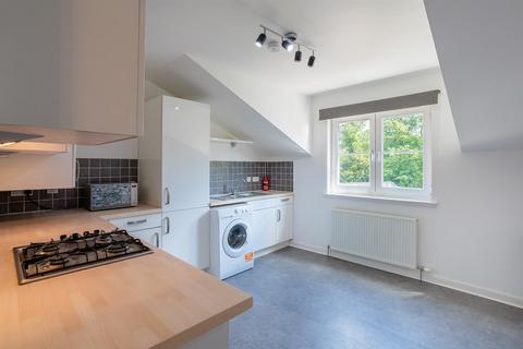 2 bedroom property for sale, Cleeve Park, Perth