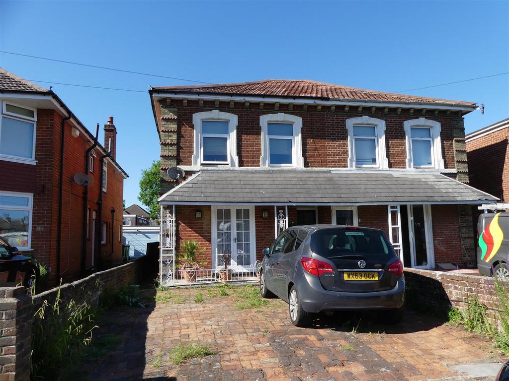 Alexandra Road, Southampton 2 bed apartment £1,150 pcm (£265 pw)