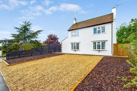 3 bedroom cottage for sale, Church Lane, Saxilby, Lincoln