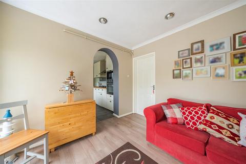 4 bedroom semi-detached house for sale, Clos Glanlliw, Pontlliw, Swansea