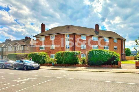 2 bedroom apartment to rent, Carlyon Mansions, Ealing Road, Wembley, HA0