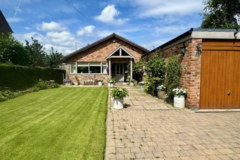 3 bedroom detached bungalow for sale, Fairbourne Avenue, Wilmslow