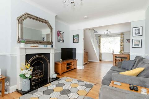 48 Abbey Road, Sompting, Lancing, BN15 0AB