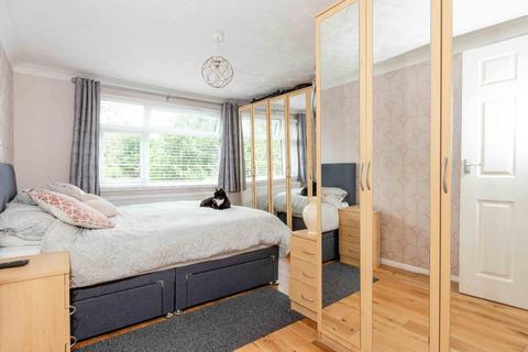 48 Abbey Road, Sompting, Lancing, BN15 0AB