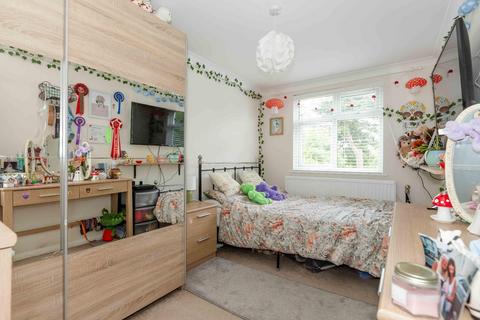 48 Abbey Road, Sompting, Lancing, BN15 0AB