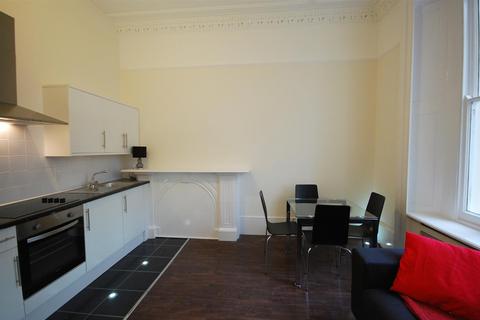 1 bedroom flat to rent, Belgrave Road, London SW1V