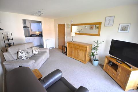 2 bedroom apartment for sale, Church Street, Thorne, Doncaster