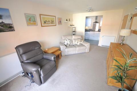 2 bedroom apartment for sale, Church Street, Thorne, Doncaster