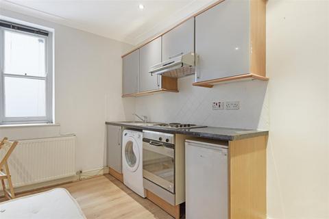 Studio to rent, Lexham Gardens, London W8