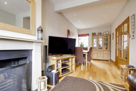 4 bedroom house for sale, Gordon Hill, Enfield