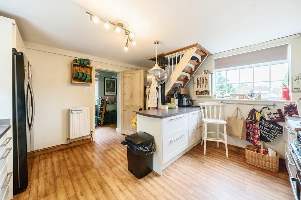 2nd view KITCHEN.jpg