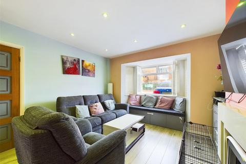 3 bedroom house to rent, Stafford Road, Ruislip HA4