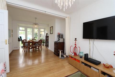 3 bedroom terraced house for sale, New Park Avenue, Palmers Green N13