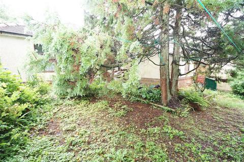 4 Fall Birch Road, Lostock, Bolton, BL6 4LF