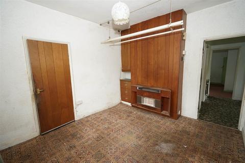 4 Fall Birch Road, Lostock, Bolton, BL6 4LF