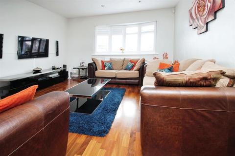 3 bedroom house to rent, Lime Walk, Hemel Hempstead HP3