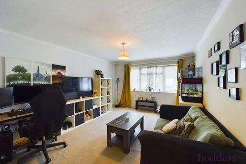 1 bedroom apartment for sale, Abell Court, Brighton Road, Addlestone, Surrey, KT15