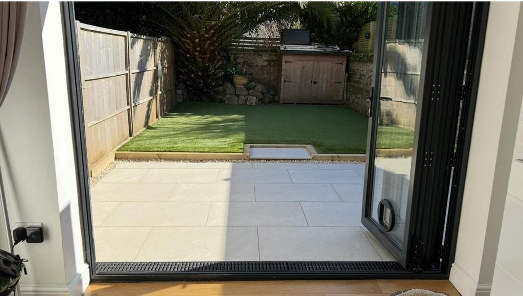 Rear Garden 2.jpeg