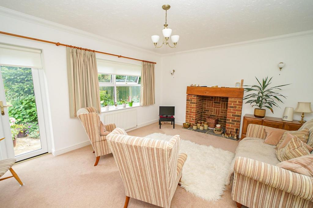 Billington Road, Leighton Buzzard 3 bed bungalow for sale £700,000