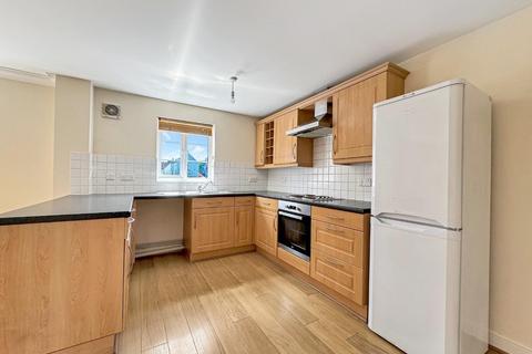 2 bedroom apartment for sale, Holt Close, Ashford