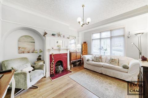 3 bedroom terraced house for sale, St. Georges Road, Enfield EN1