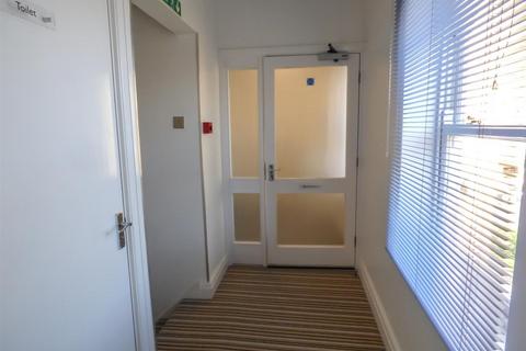 Office to rent, Bath Street, Gravesend, Kent