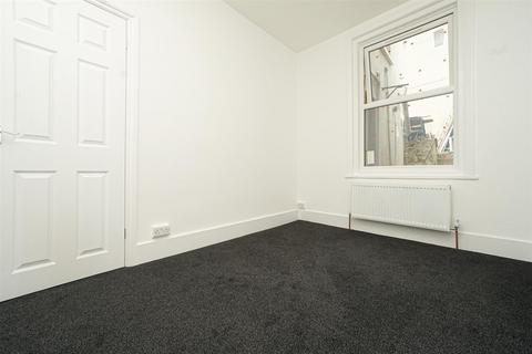 1 bedroom flat for sale, Harold Road, Hastings