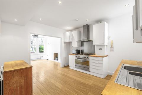 2 bedroom flat for sale, Elm Road, East Sheen, SW14