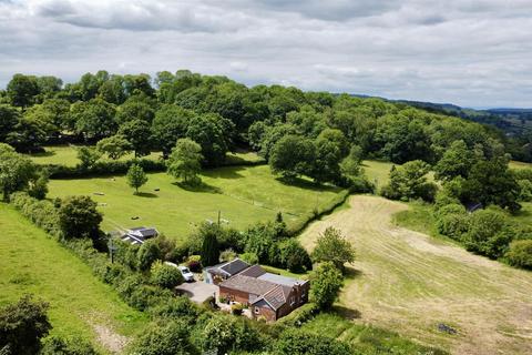 3 bedroom detached bungalow for sale, Dursley Cross, Longhope GL17