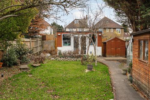 4 bedroom semi-detached house for sale, Palmersfield Road, Banstead SM7