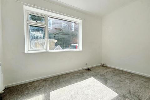 1 bedroom flat for sale, Lewes Road, Eastbourne