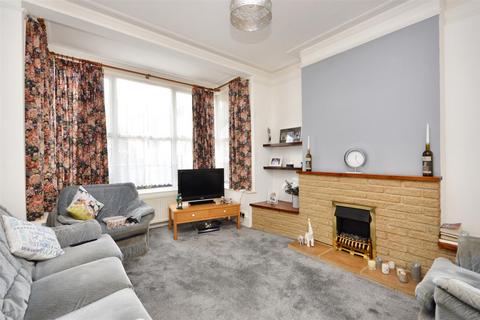 4 bedroom terraced house for sale, Whitley Road, Eastbourne