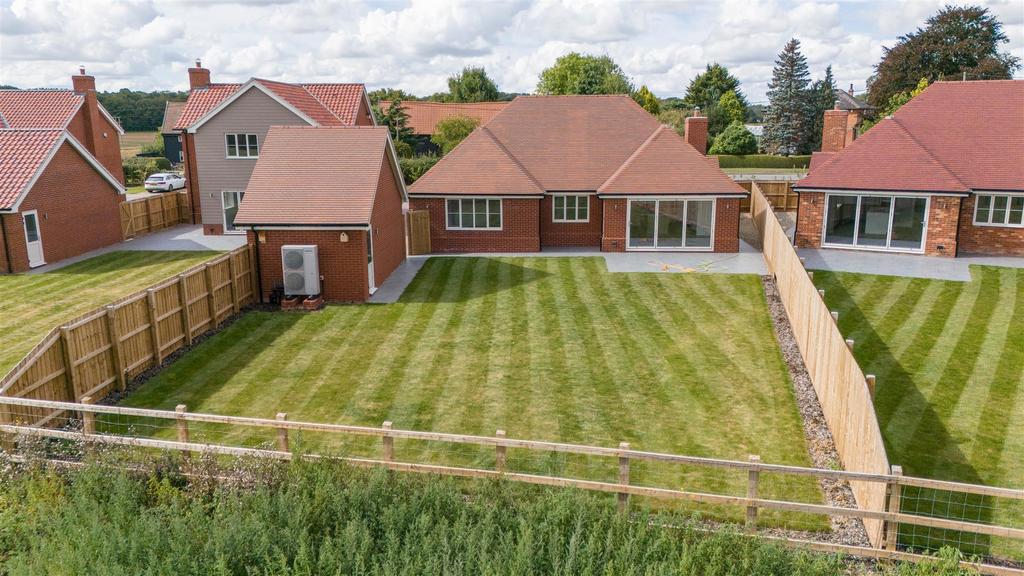 HIntlesham Drone 15.jpg