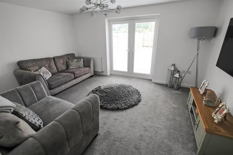 3 bedroom terraced house for sale, Chestnut Way, Newton Aycliffe