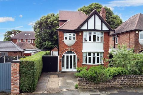 4 bedroom detached house for sale, Farm Road, Chilwell, Nottingham