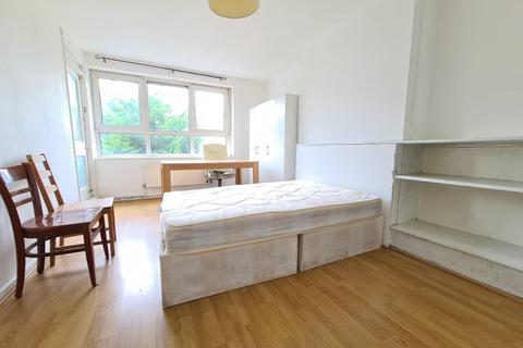 4 bedroom flat to rent, Joseph Street, London E3