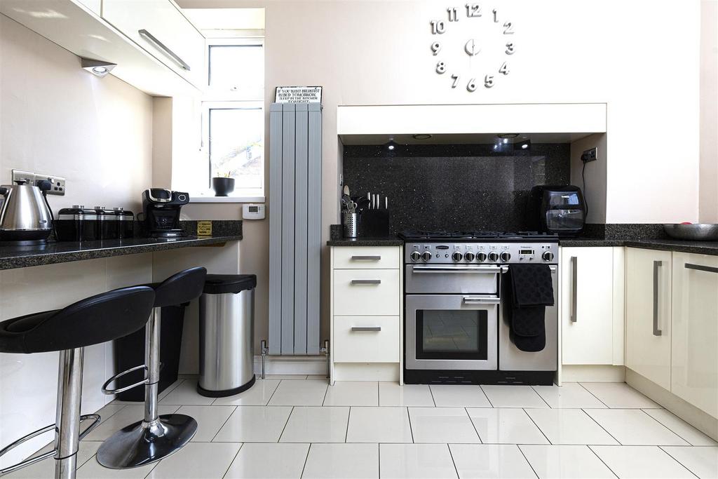 Bramleys Estate Agents   Butternab Road (kitchen..