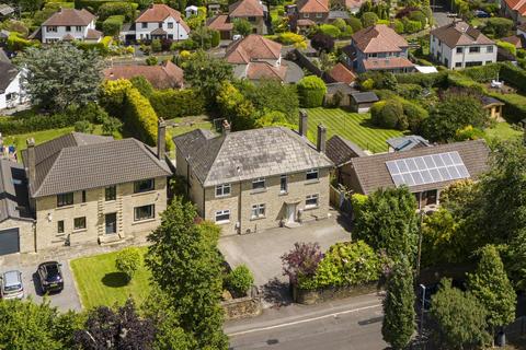 5 bedroom detached house for sale, Butternab Road, Beaumont Park, Huddersfield