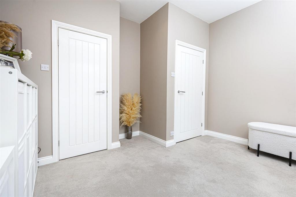Bramleys Estate Agents - Butternab Road (dressing