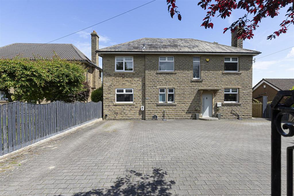 Bramleys Estate Agents - Butternab Road (68).jpg