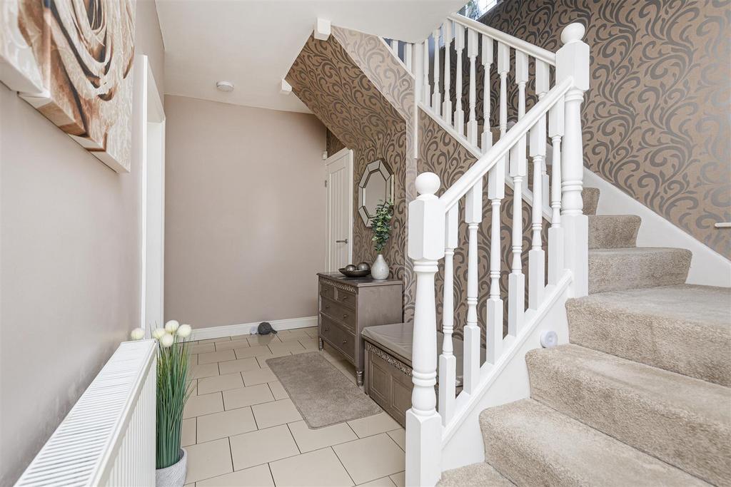 Bramleys Estate Agents - Butternab Road (37).jpg