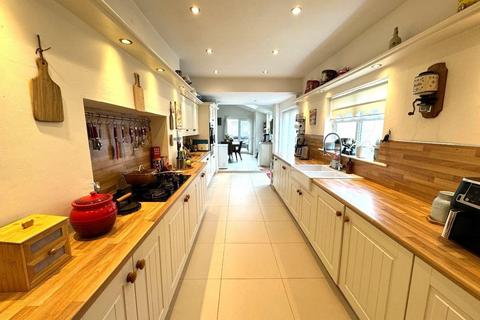 4 bedroom house for sale, Belmont Gardens, Hartlepool