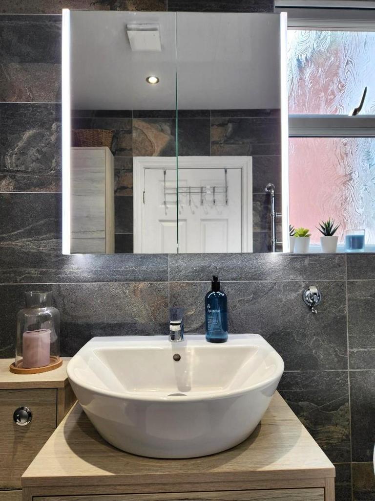 Family bathroom