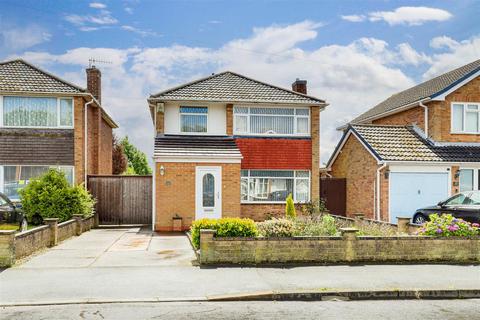 3 bedroom detached house for sale, Dunvegan Drive, Rise Park NG5