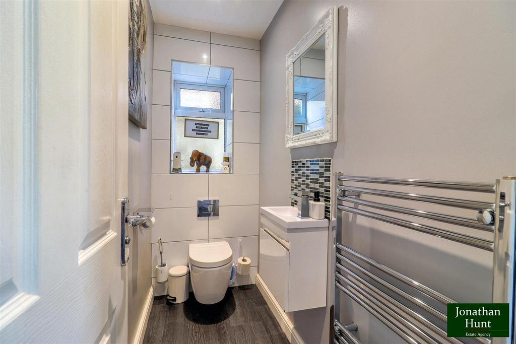 Ground floor wc