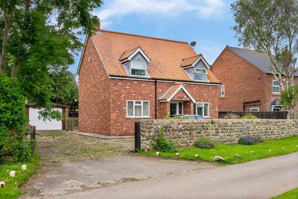 Beck Street, Easington 3 bed detached house for sale £249,950