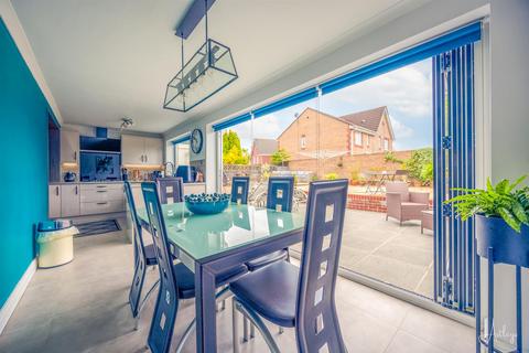 49 Falcon Drive, Neath, SA11 3SG