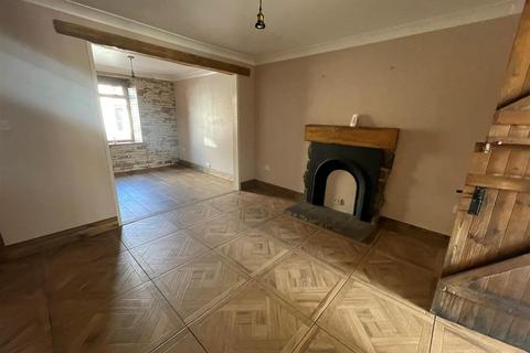 3 bedroom terraced house for sale, Station Road, Llangennech, Llanelli