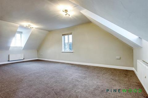 2 bedroom apartment to rent, Old Road, Chesterfield S40