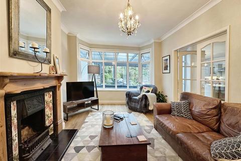 5 bedroom semi-detached house for sale, Acacia Road, Leamington Spa